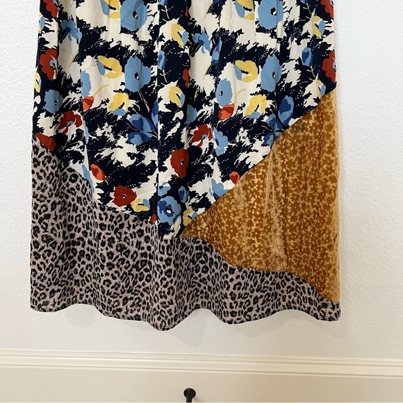 2/$30 Roolee boho midi dress in blue floral mixed material Size Small - Picture 4 of 14